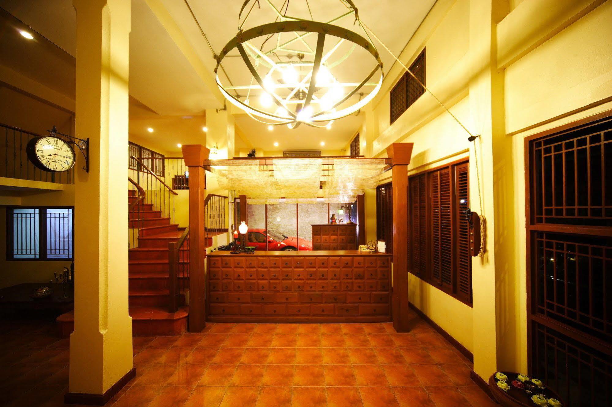 Siamese Views Lodge Bangkok Exterior foto
